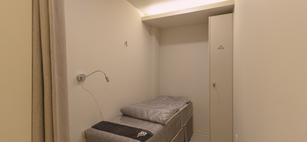 YOU&I Busan branch consultation or treatment space
