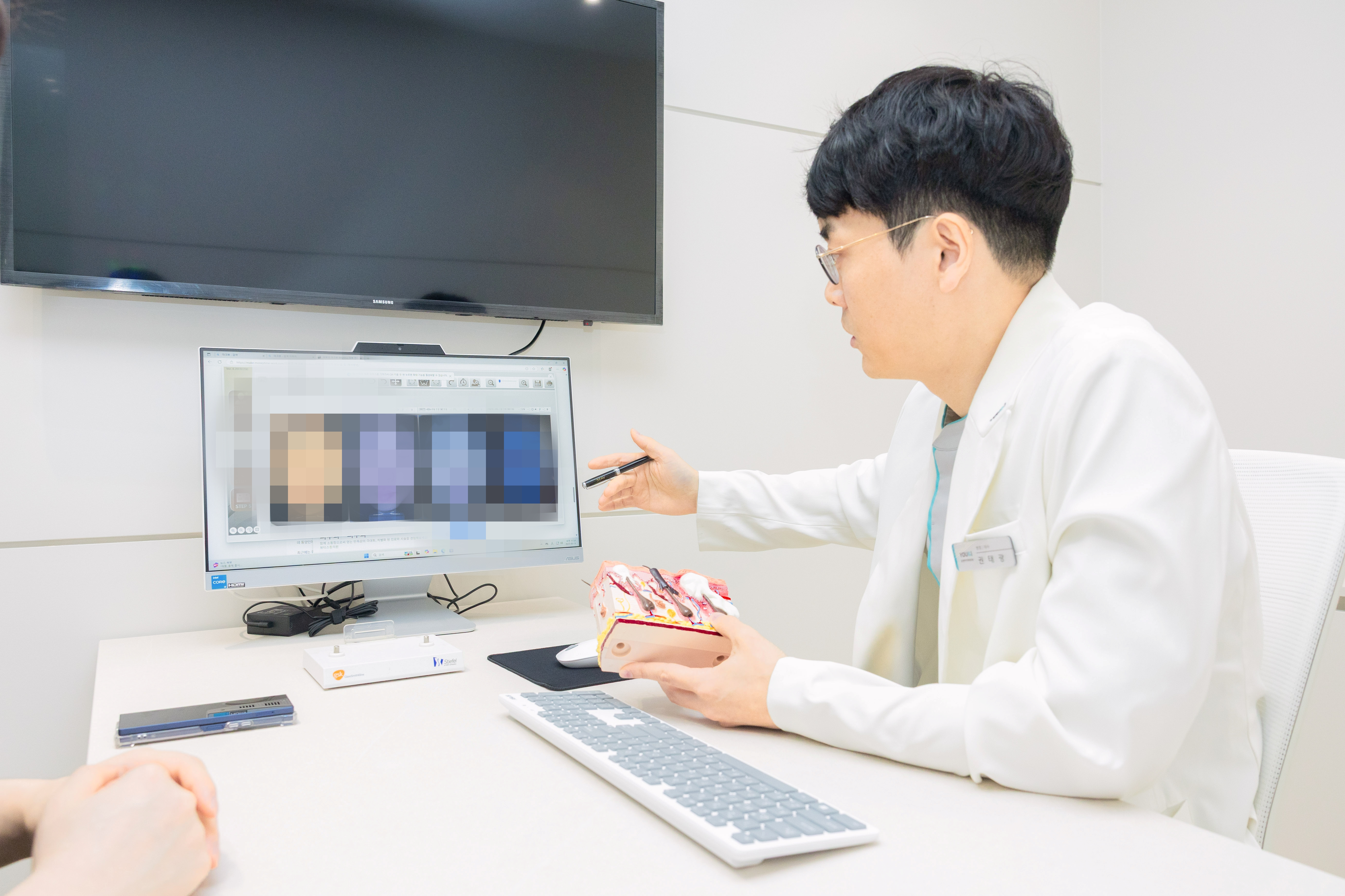 유앤아이피부과의원 분당미금점 권태광 대표원장 안면 홍조 상담